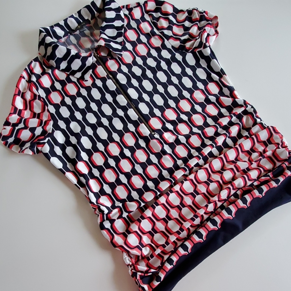 Timeline polo size medium